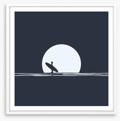 Moonrise surfer