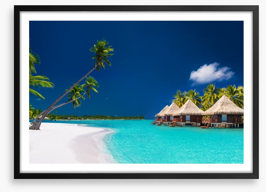 Bure by the beach