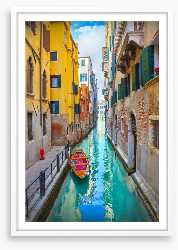 One boat canal