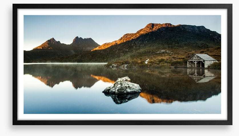 Morning glow at Cradle Mountain