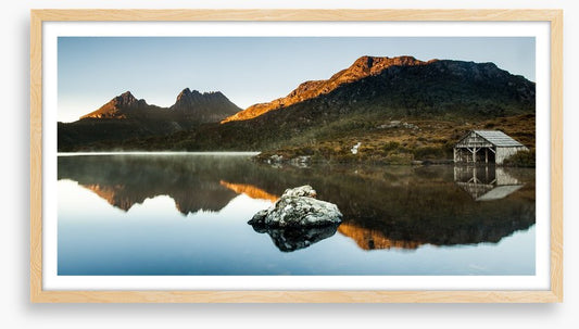 Morning glow at Cradle Mountain