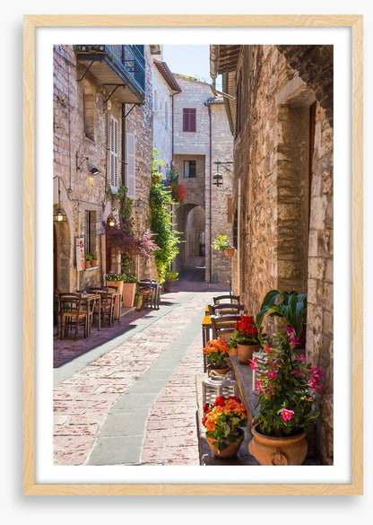 Alfresco dining in Italy