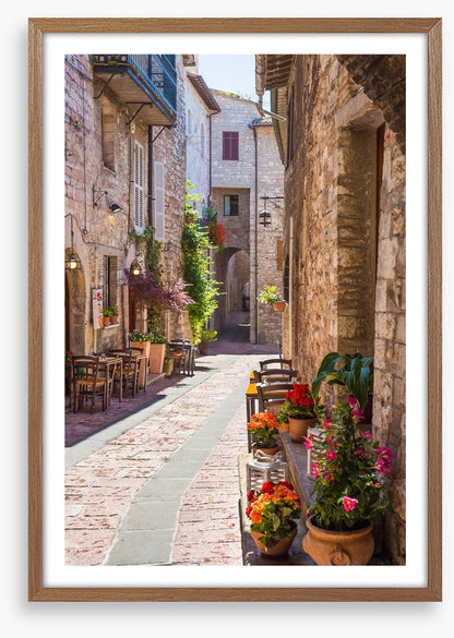 Alfresco dining in Italy