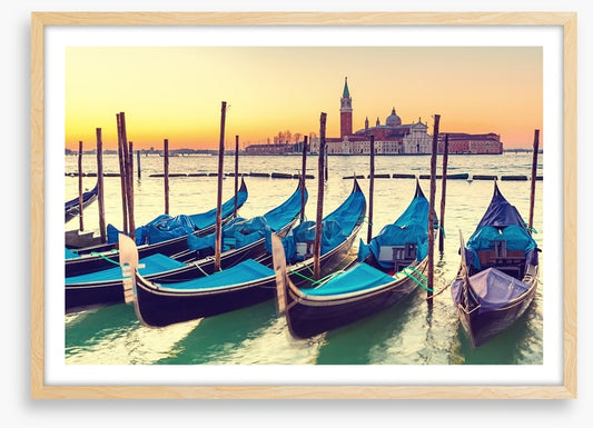 Gondola sunrise
