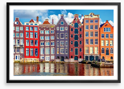 Dancing houses