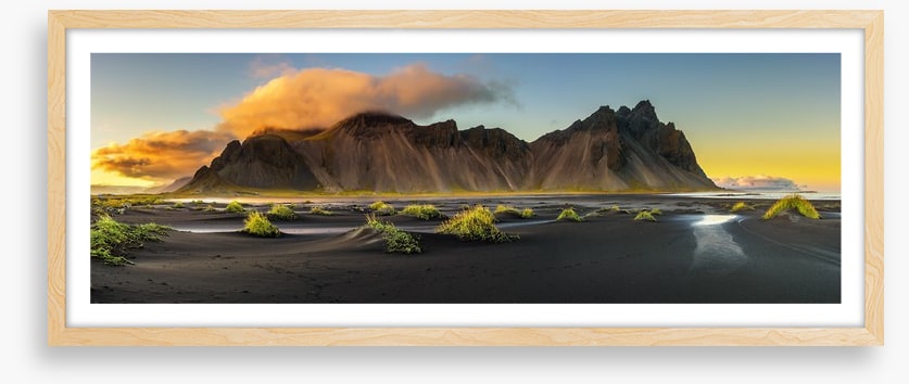 Volcanic Vestrahorn panorama
