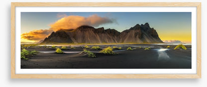 Volcanic Vestrahorn panorama