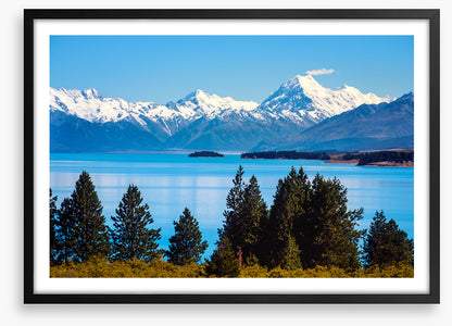Peaks above Lake Pukaki