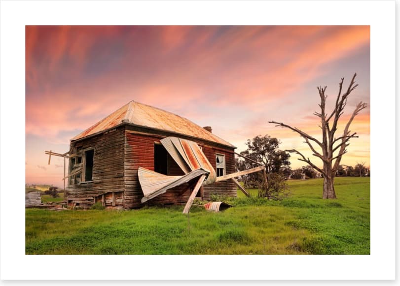 The abandoned farm house