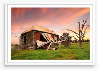 The abandoned farm house