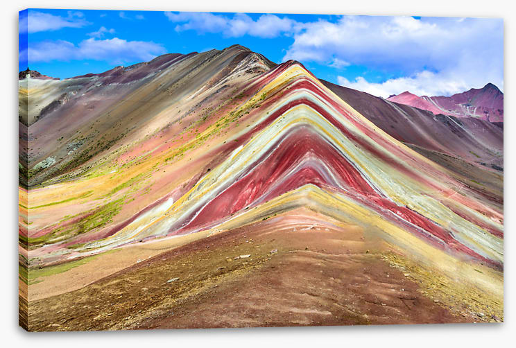Rainbow mountain ridge