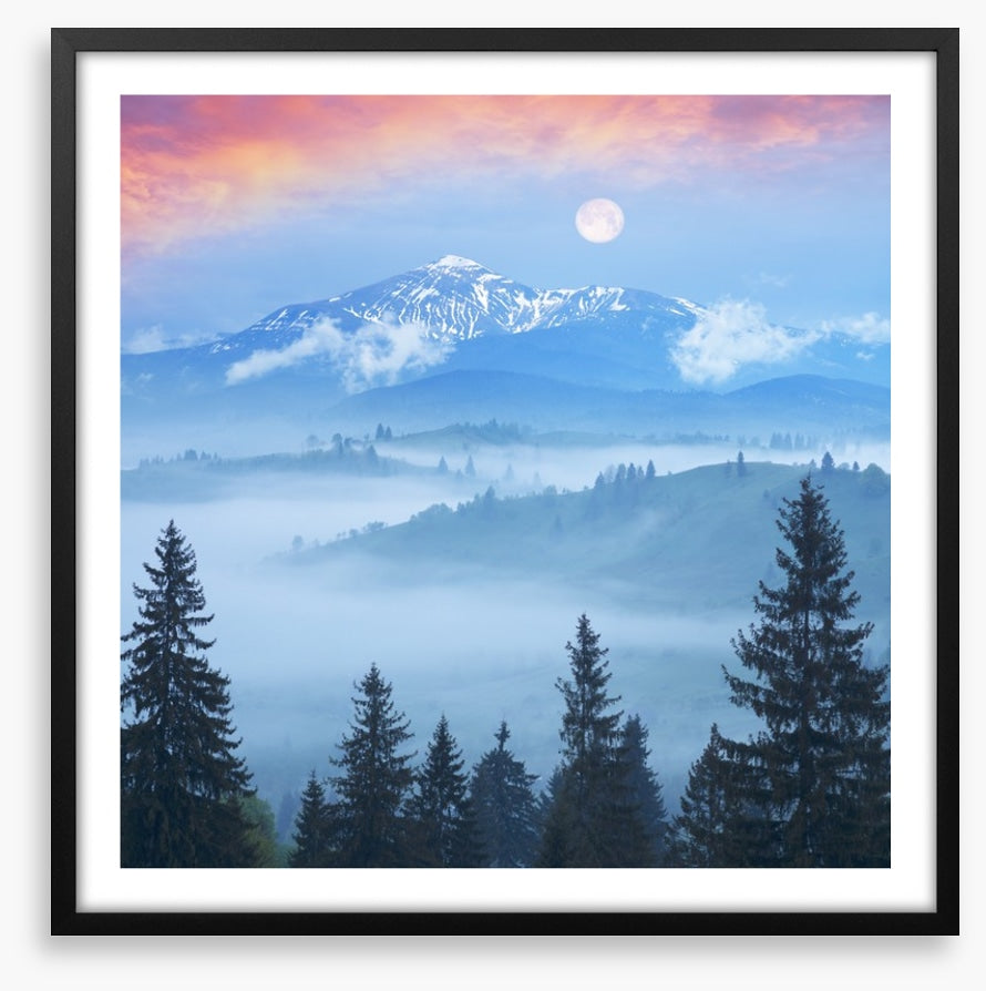 Full moon mountain