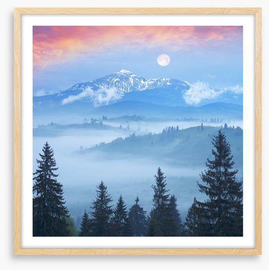 Full moon mountain
