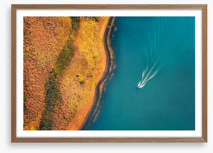 Speedboat on Lake Argyle