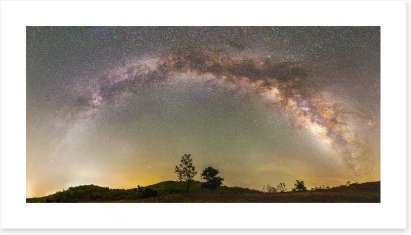 Cosmic rainbow