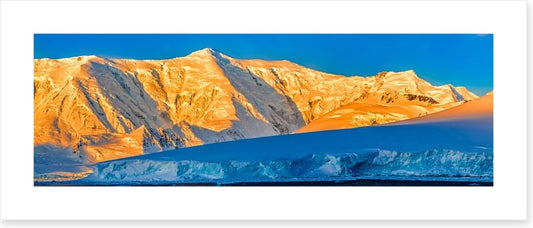 Neumayer channel panorama