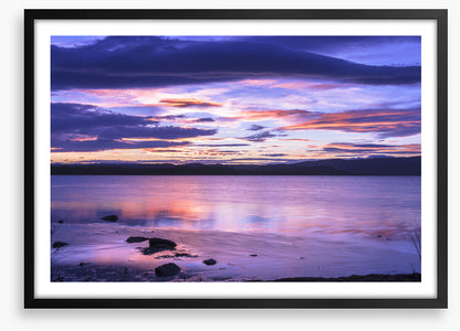 Moulting lagoon at dusk