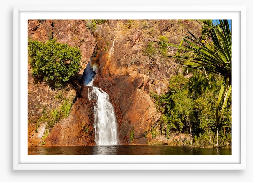 Wangi Falls flowing