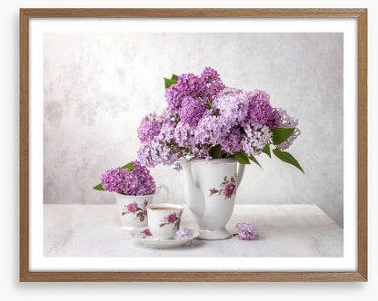 Lilac tea time