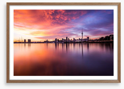 Auckland city silhouette
