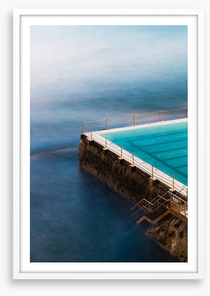 Corner of the ocean