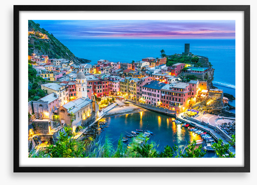 Vernazza village dusk