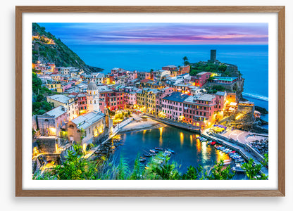 Vernazza village dusk