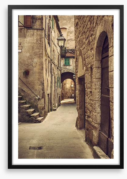 The archway alley