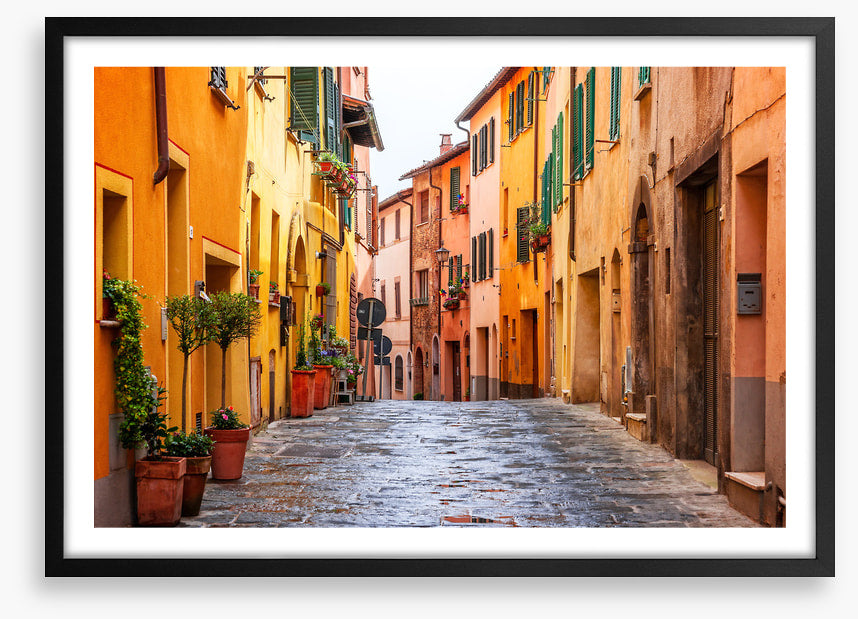 Montepulciano main street