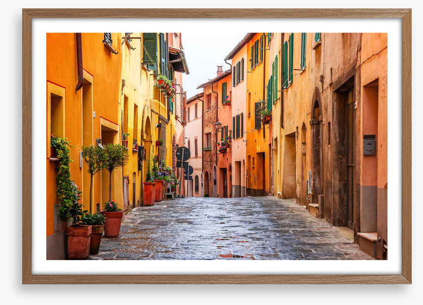 Montepulciano main street
