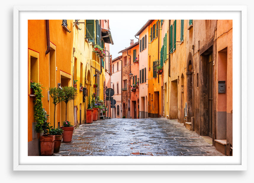 Montepulciano main street