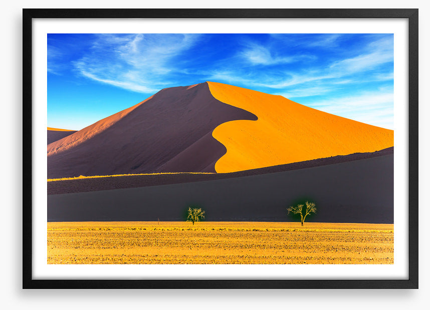 Dunes of light and shadow
