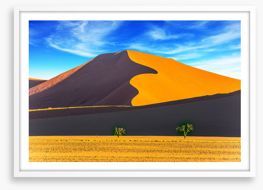 Dunes of light and shadow