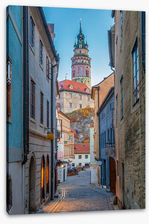 Cesky Krumlov alley