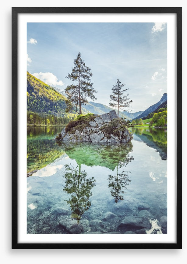 Lake Hintersee island