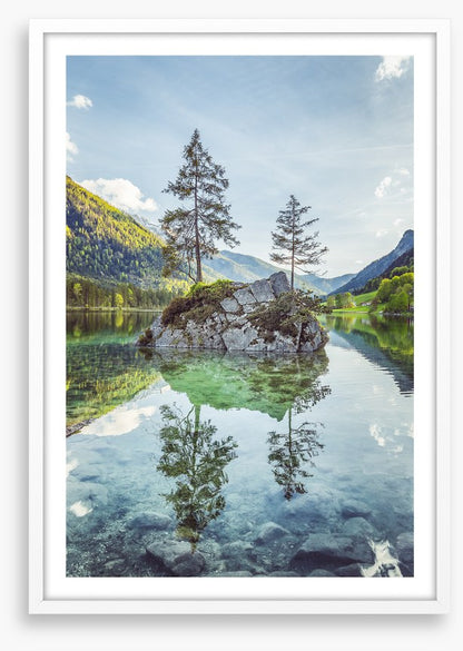 Lake Hintersee island