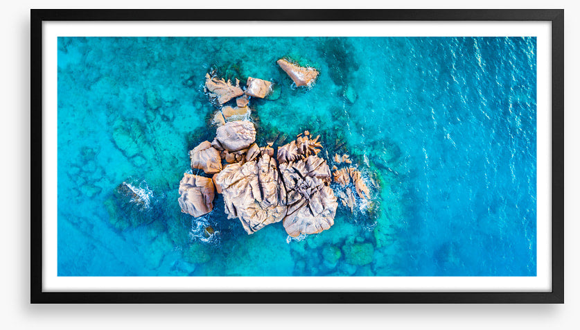 Ocean outcrop