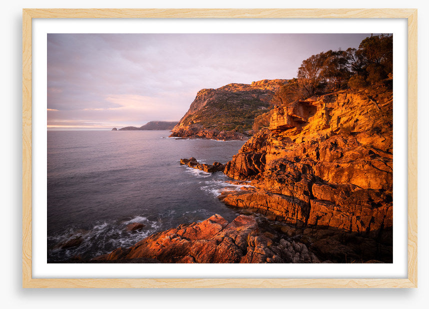 Golden granite, Freycinet