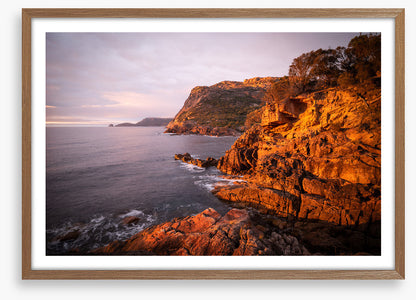 Golden granite, Freycinet