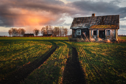 The forgotten farmhouse