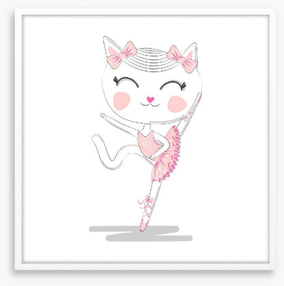 Kitten penché
