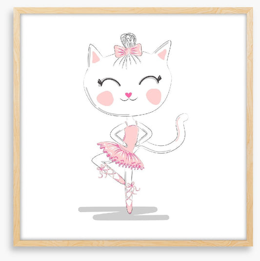 Kitten pirouette