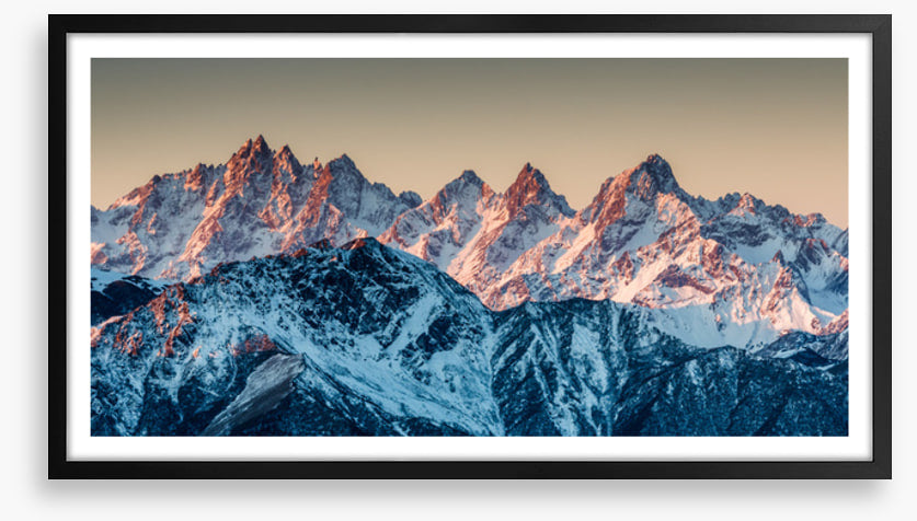Snowy Sichuan mountains