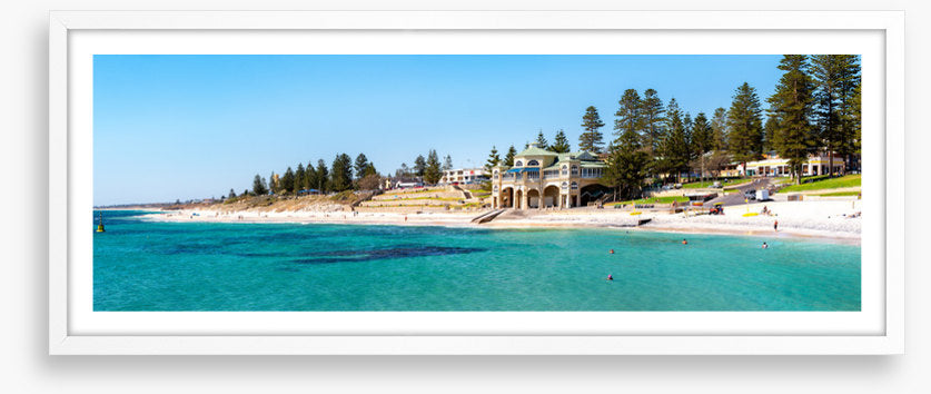 Cottesloe beach panorama