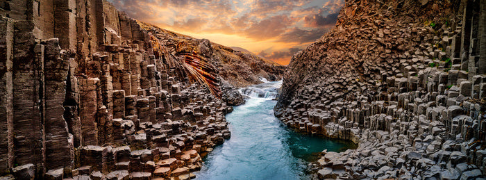 Between the basalt