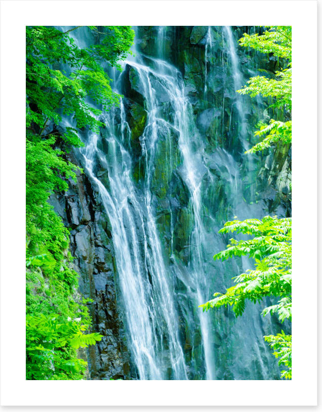 Rock wall waterfall