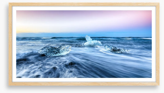 Diamond Beach icebergs
