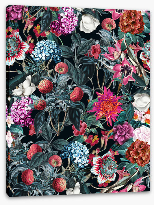 Berry blooms