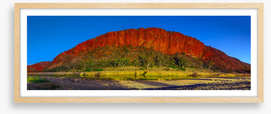 Glen Helen panorama