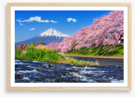Flowing to Mt Fuji